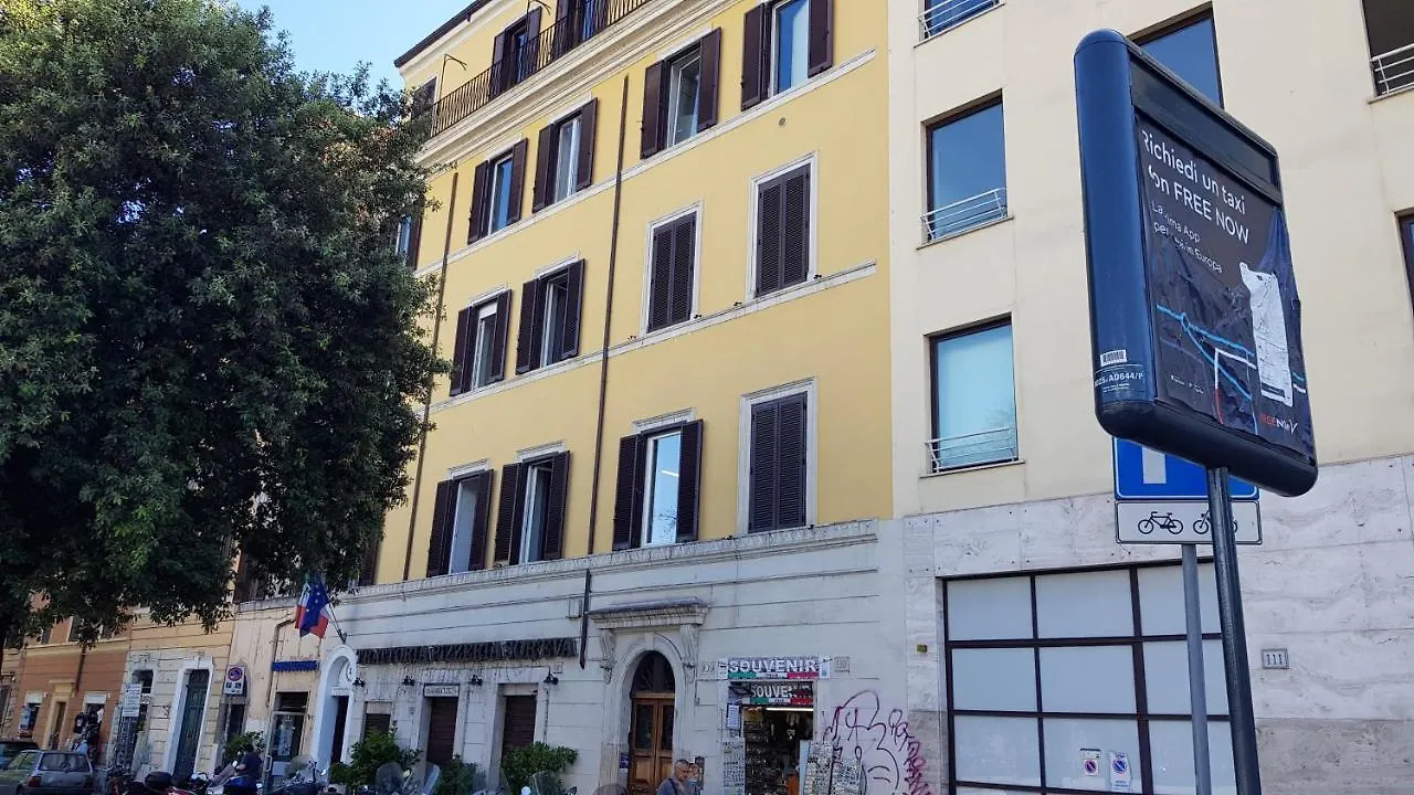 Apartament Casa Della Rovere Rzym